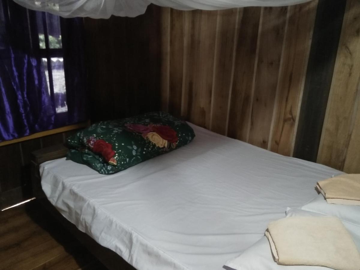 Tran Xuan Homestay Ba Be Village Δωμάτιο φωτογραφία